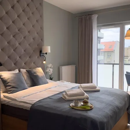 Urban Global Premium, 5th Floor No 03, Free Garage, Self Check-in, No Deposit Apartment Kattowitz