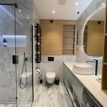 Urban Global Premium, 5th Floor No 03, Free Garage, Self Check-in, No Deposit Apartment