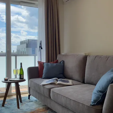 Urban Global Premium, 5th Floor No 03, Free Garage, Self Check-in, No Deposit Katowice