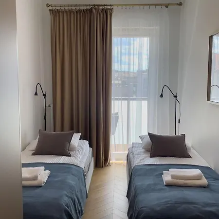 Апартаменты Urban Global Premium 5th Floor - No 03 - Air Condition - Balcony - Free Garage Катовице