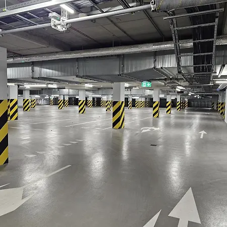 Lejlighed Urban Global Premium, 5th Floor No 03, Free Garage, Self Check-in, No Deposit Katowice