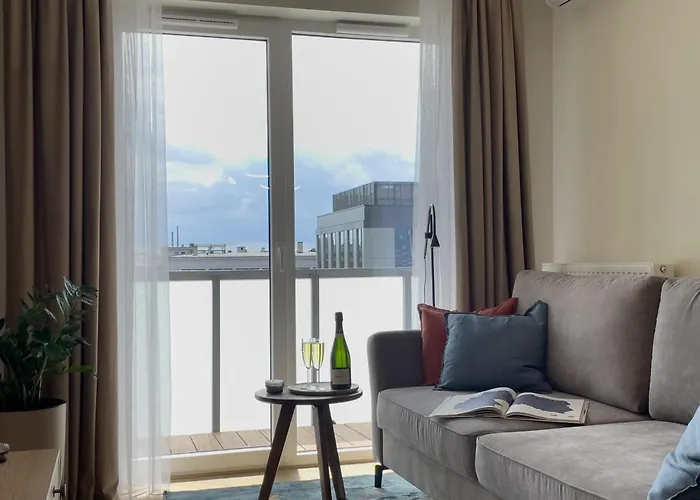 Urban Global Premium, 5th Floor No 03, Free Garage, Self Check-in, No Deposit * Katowice